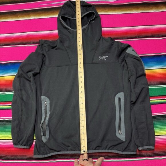 Arc'teryx Covert Cardigan Hoodie Jacket Women M Black Zip Fleece Gorpcore *FLAWS - Picture 10 of 10